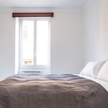 Mecenate Cavour * ローマ