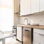 Апартаменты Mecenate Cavour Рим